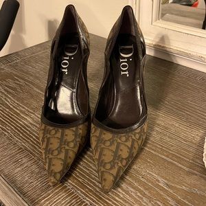 Dior pumps womens size 10.
